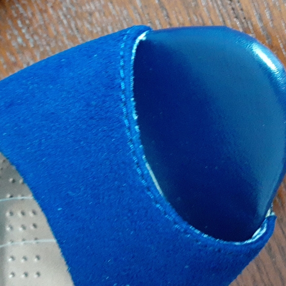 NWT open toe wedge heel shoes - Picture 8 of 12